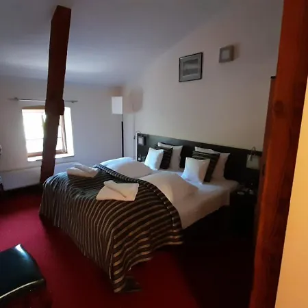 Hotel Spichrz 3*